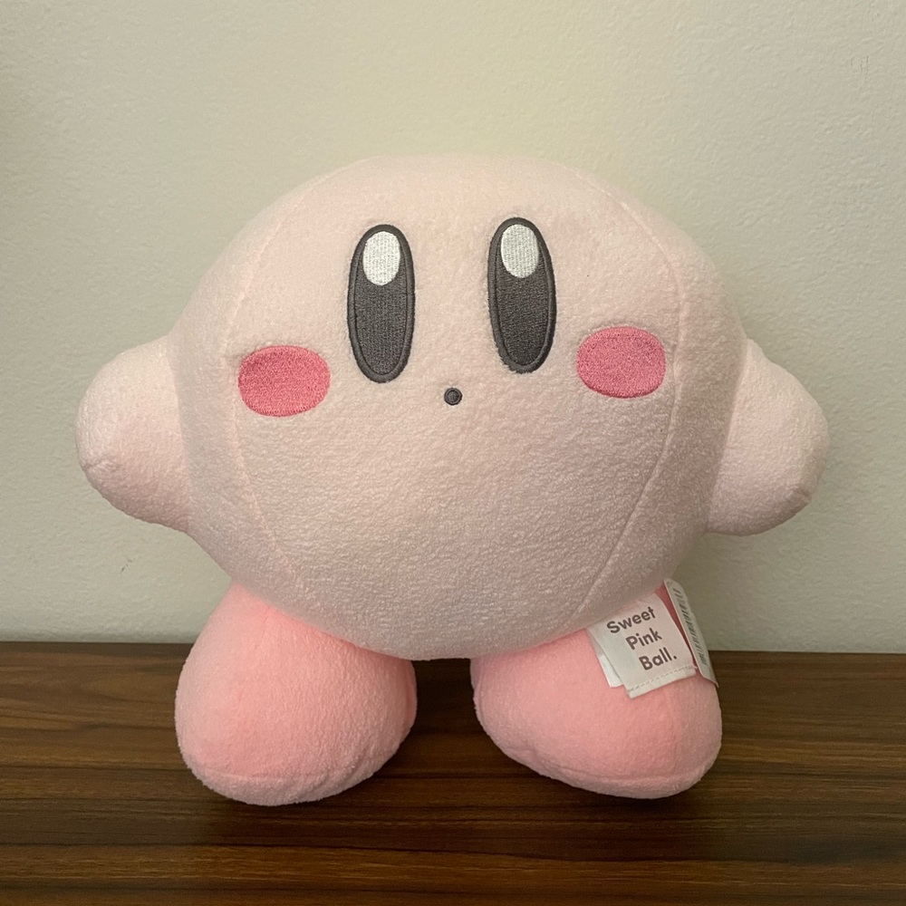 Nintendo Kirby 12 Inch Round1 Plushie
